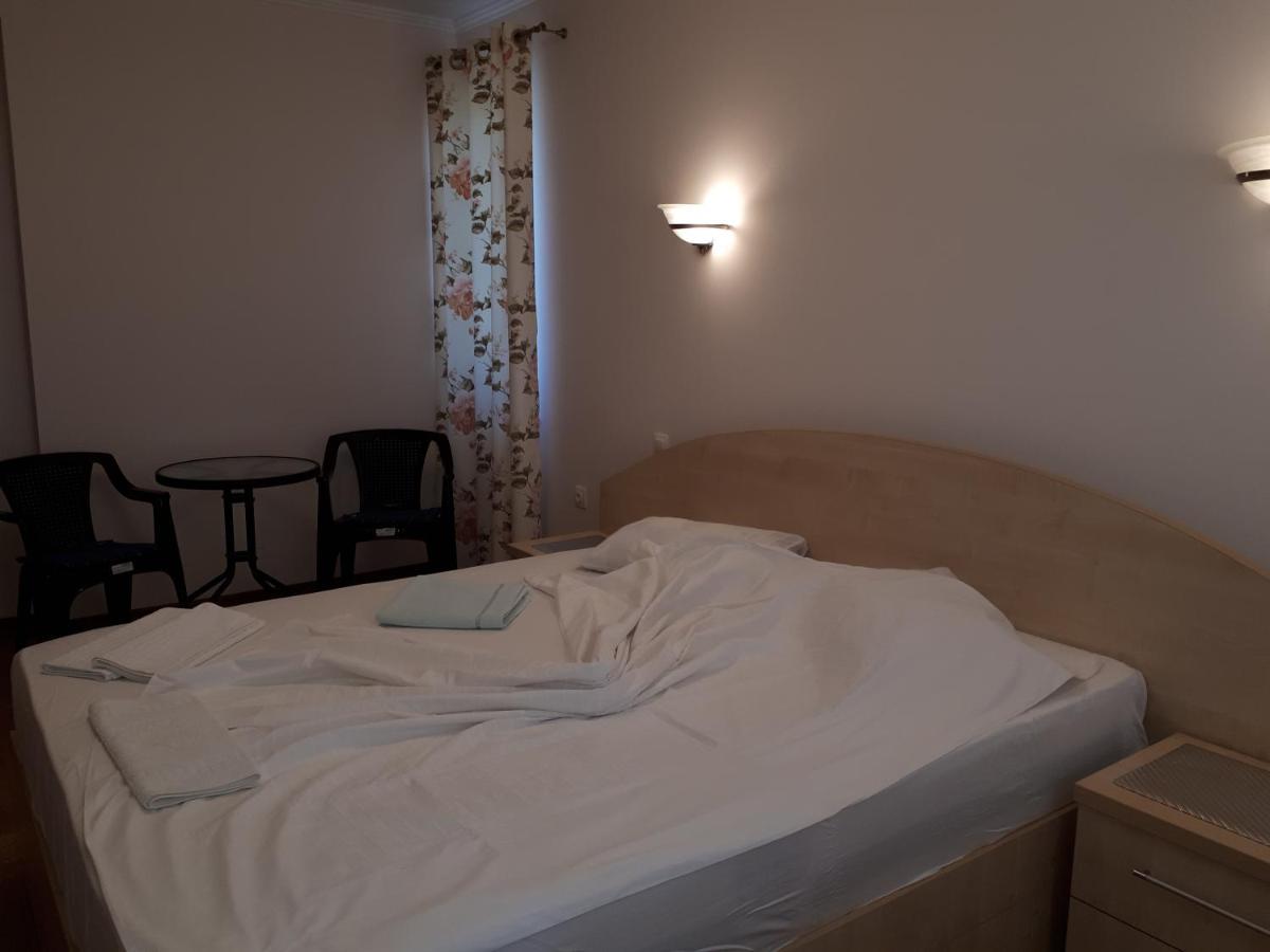 Vila "Livia" Hotell Techirghiol Eksteriør bilde